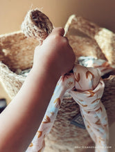 Load image into Gallery viewer, NATURAL WOVEN HANDBAG