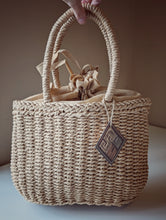Load image into Gallery viewer, NATURAL WOVEN HANDBAG