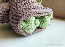 Load image into Gallery viewer, COCONUT CATERPILLAR CROUCHET