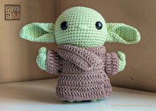 Load image into Gallery viewer, COCONUT CATERPILLAR CROUCHET