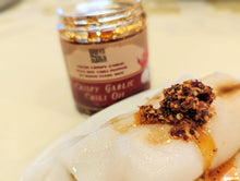Load image into Gallery viewer, BIG JAR OF CRISPY GARLIC CHILI OIL - 16 OZ

