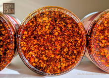 Load image into Gallery viewer, BIG JAR OF CRISPY GARLIC CHILI OIL - 16 OZ
