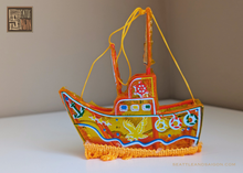 Load image into Gallery viewer, TINY BOAT CELLOPHANE LANTERN
